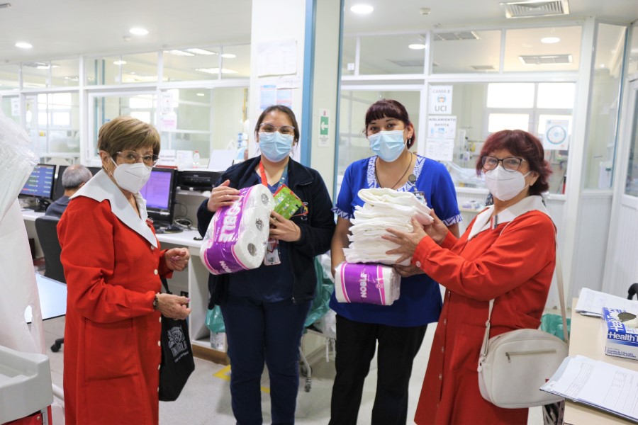 Damas de Rojo y su apoyo voluntario a nuestro Hospital San Fernando