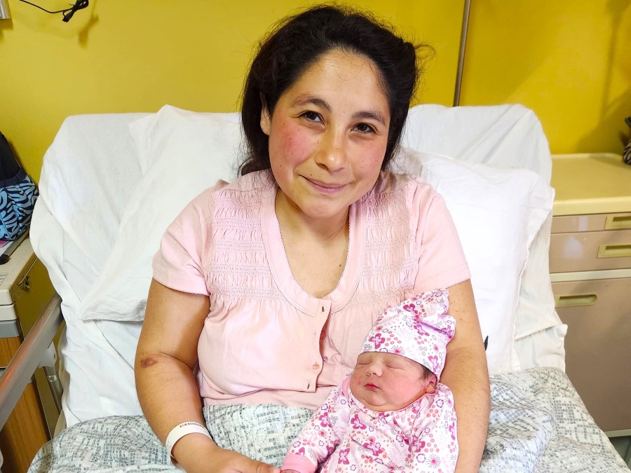 Mía Colomba fue la primera bebé nacida en 2024 en Hospital San Fernando